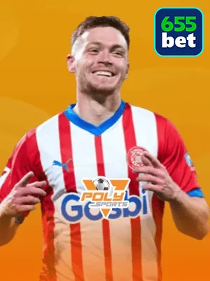 Jogador usando celular em slot games da 655bet